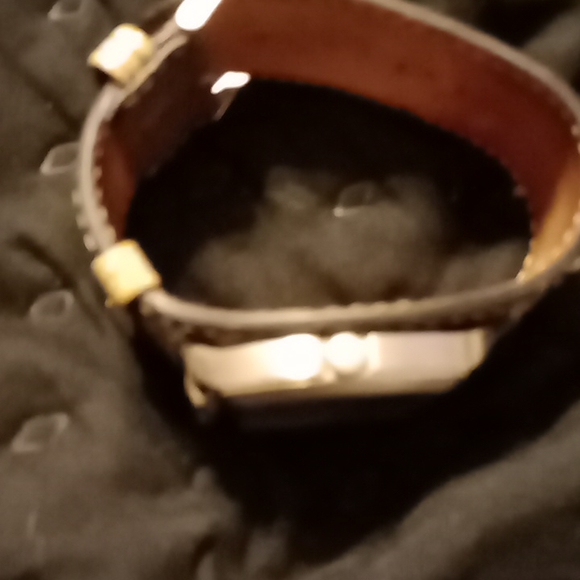 Men's trendy Guess watch - Picture 4 of 4